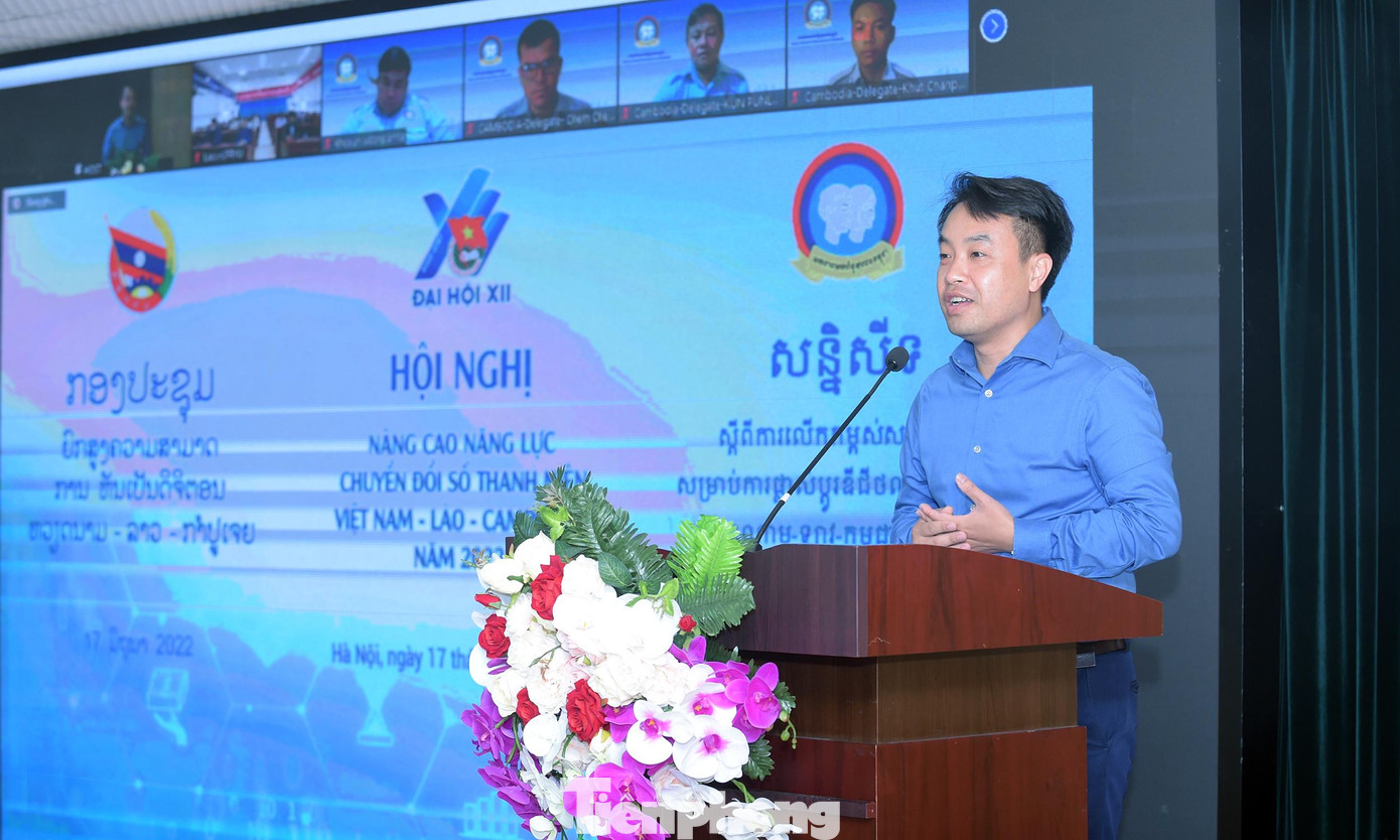 Anh Nguyễn Thiên Tú trao đổi chuyên đề tại Hội nghị. Ảnh: Xuân Tùng Anh Nguyễn Thiên Tú trao đổi chuyên đề tại Hội nghị. Ảnh: Xuân Tùng