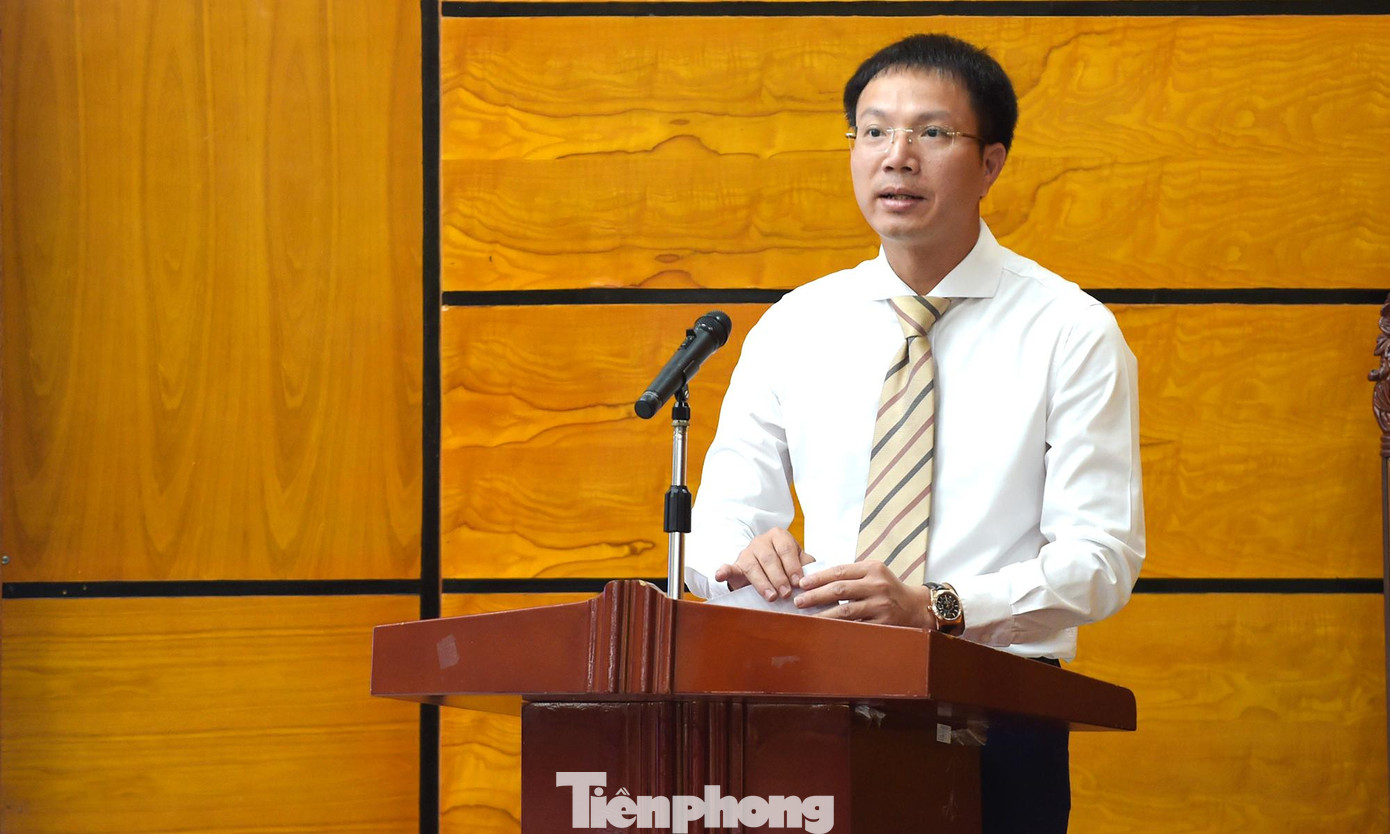 TS. Đoàn Trung Kiên, Hiệu trưởng Trường ĐH Luật Hà Nội phát biểu đề dẫn hội thảo. Ảnh: Xuân Tùng TS. Đoàn Trung Kiên, Hiệu trưởng Trường ĐH Luật Hà Nội phát biểu đề dẫn hội thảo. Ảnh: Xuân Tùng