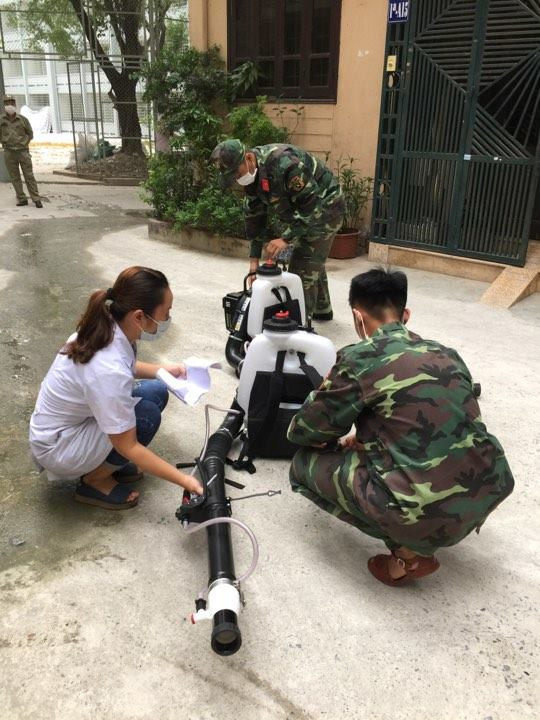 Người mắc sốt xuất huyết tăng liên tục, Hà Nội "tổng tấn công" diệt muỗi ảnh 1