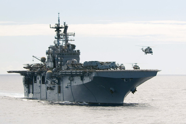 Tàu đổ bộ USS Bonhomme Richard của Hải quân Mỹ