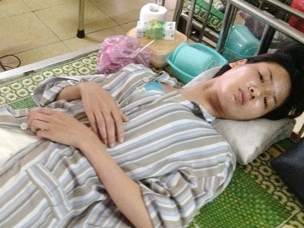 Chị Tuyết điều trị tại bệnh viện
