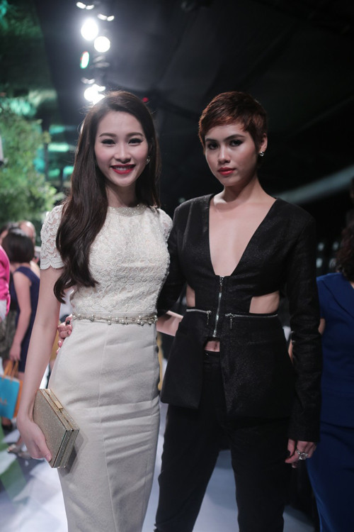 Hoa hậu Thu Thảo và Á hậu Hoàng My