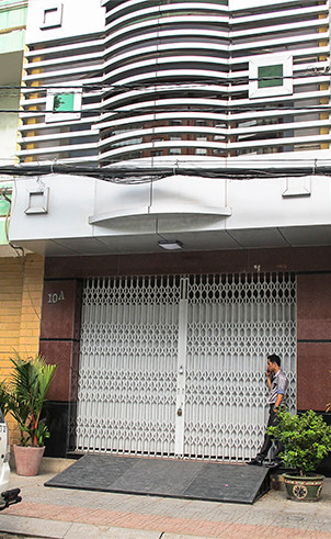 Nhà của vợ chồng ông Bê khóa cửa im ỉm. Nhà của vợ chồng ông Bê khóa cửa im ỉm