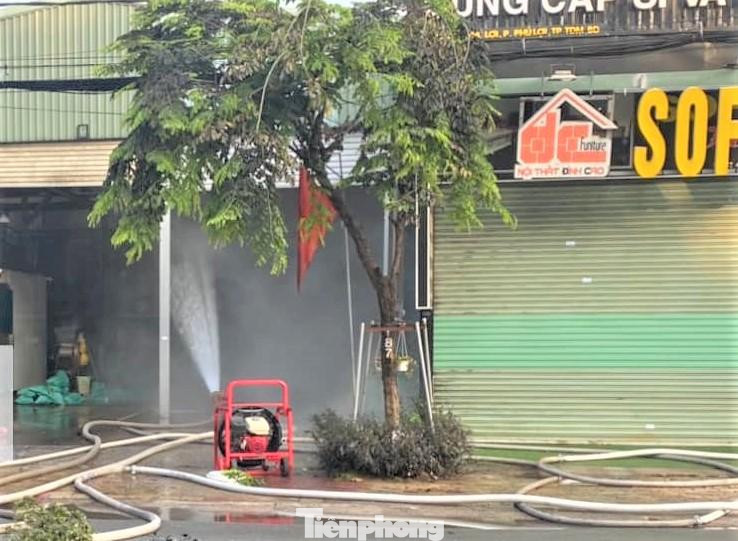 Lực lượng chức năng xử lý khí gas