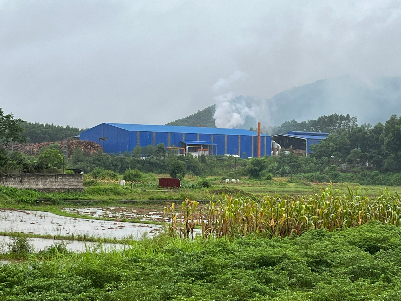 UBND huyện Yên Thế cấp giấy phép xây dựng cho Công ty Huarong trái thẩm quyền