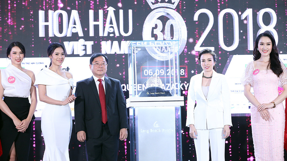 Hé mở 'Ánh sáng' và hình tượng Nữ thần Mặt Trời đêm Chung kết HHVN ảnh 2