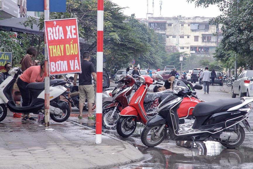 Pháo hoa rực sáng bầu trời chào đón năm mới Kỷ Hợi ảnh 87