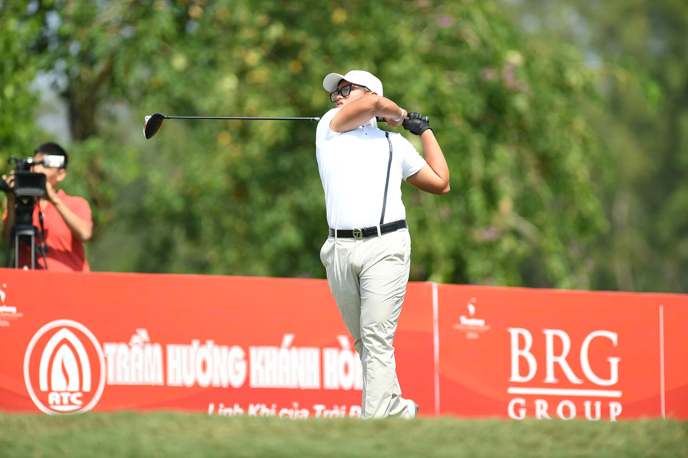 Hoàng hôn tuyệt đẹp trên sân Kings Course ảnh 44