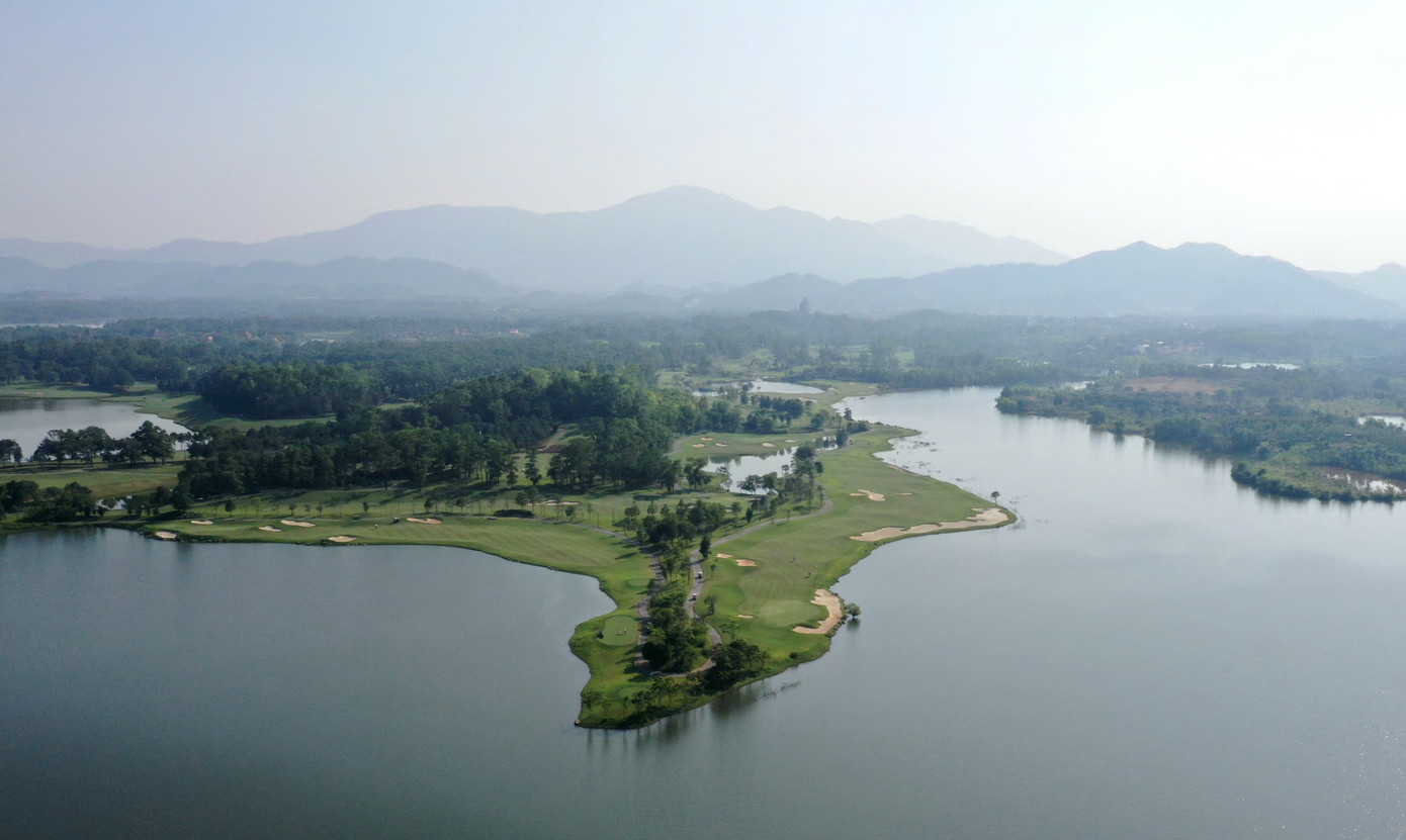 Trong cuộc phỏng vấn mới đây với báo Tiền Phong, golfer nghiệp dư số một Việt Nam Nguyễn Anh Minh nói rằng sân Kings Course, nơi Tiền Phong Golf Championship diễn ra thường niên, đủ điều kiện và cơ sở để tổ chức nhiều giải đấu quốc tế, bao gồm cả các giải thuộc hệ thống thi đấu chuyên nghiệp Asian Development Tour (ADT).