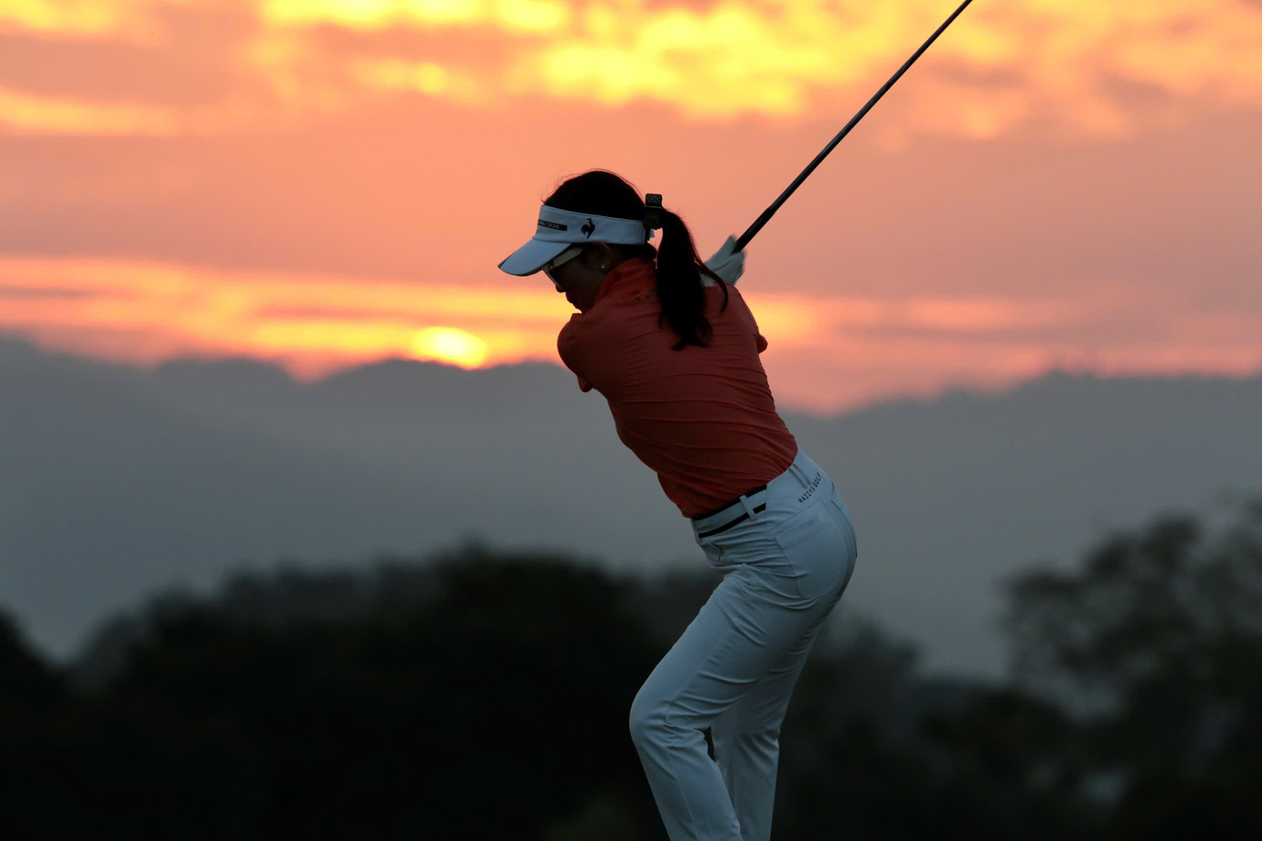 Hoàng hôn tuyệt đẹp trên sân Kings Course ảnh 90