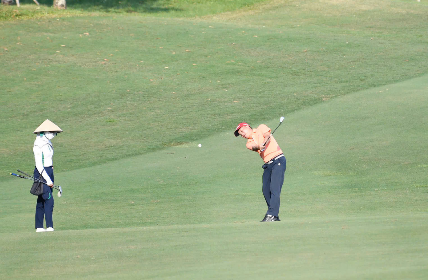 Hoàng hôn tuyệt đẹp trên sân Kings Course ảnh 82