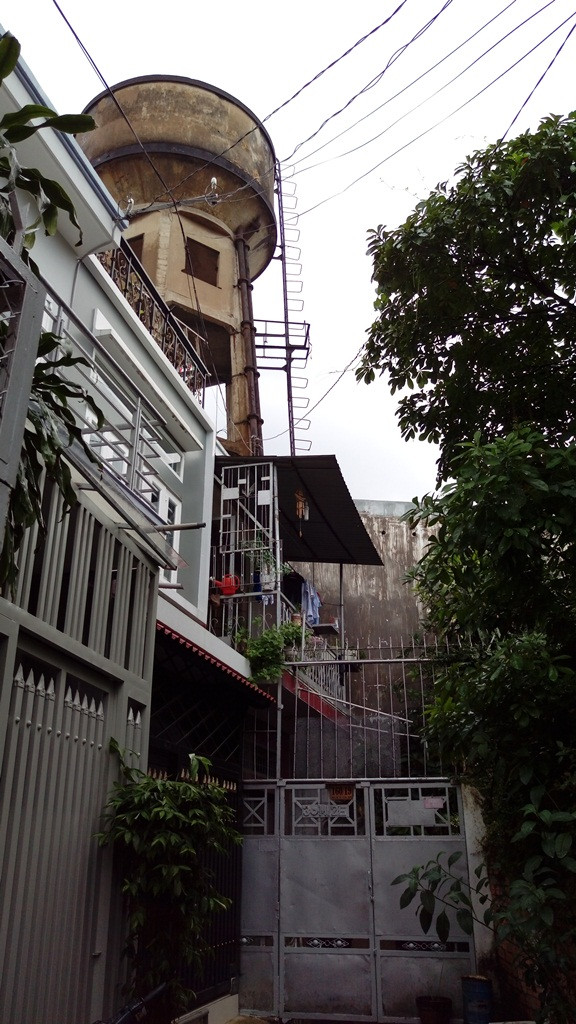 TPHCM tháo dỡ hàng loạt thủy đài 'khủng' ảnh 7