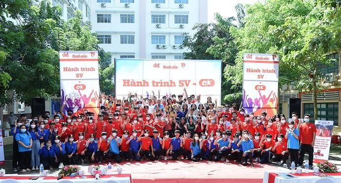 Đông đảo bạn trẻ tham gia "Hành trình SV – OK” tại Vĩnh Long