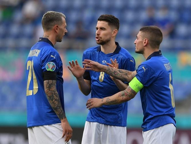 Hàng tiền vệ của Italia cũng rất đáng gờm tại giải EURO năm nay