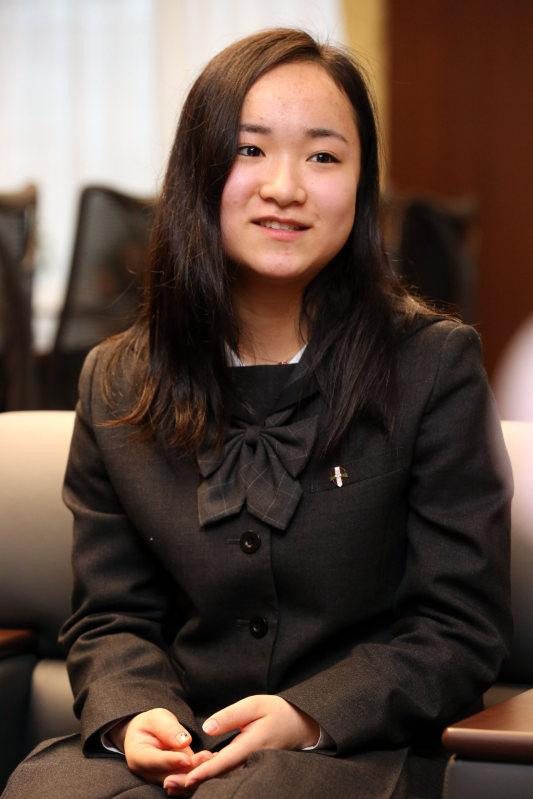 Mima Ito từng thổ lộ rằng nếu có những huấn luyên viên giỏi về thực chiến, những môi trường thi đấu đỉnh cao mỗi ngày cô sẽ còn có thể tiến bộ hơn trong thời gian tới.