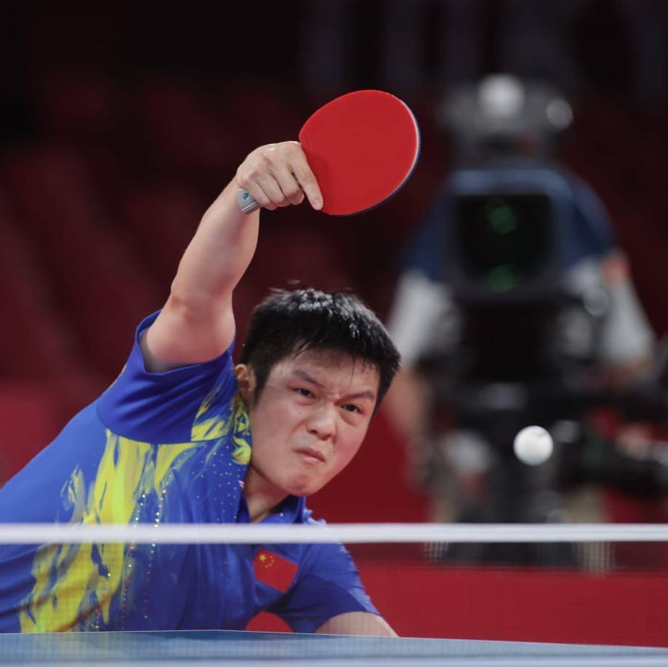 Fan Zhen Dong vùng lên cực kỳ mạnh mẽ Fan Zhen Dong vùng lên cực kỳ mạnh mẽ