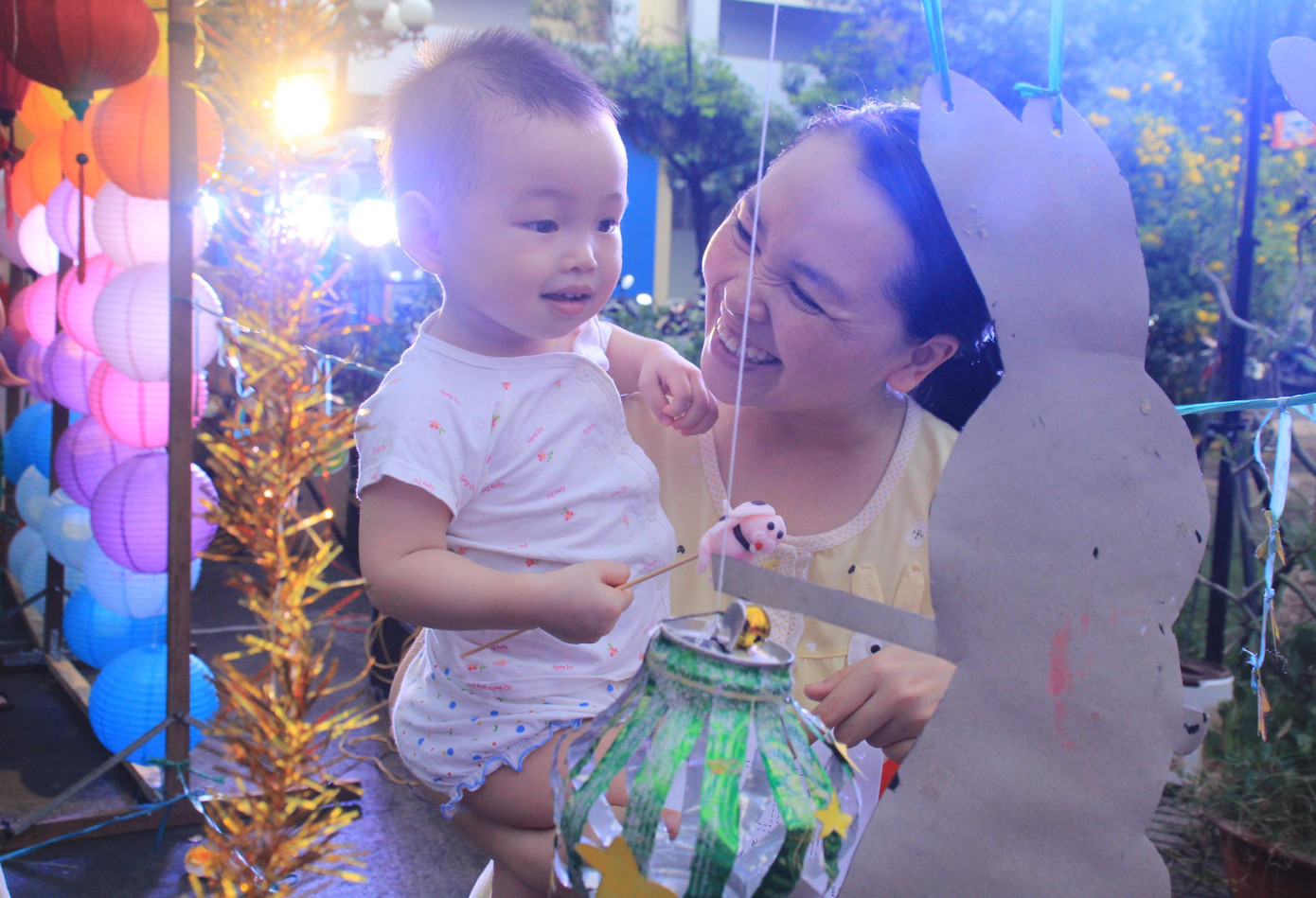 Niềm vui lan tỏa ở ngày hội Trung thu dành tặng bệnh nhi ảnh 6