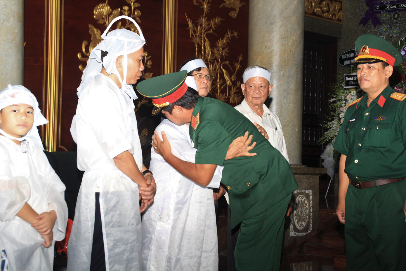 Lay động lời tưởng nhớ gửi Anh hùng phi công Nguyễn Văn Bảy ảnh 8