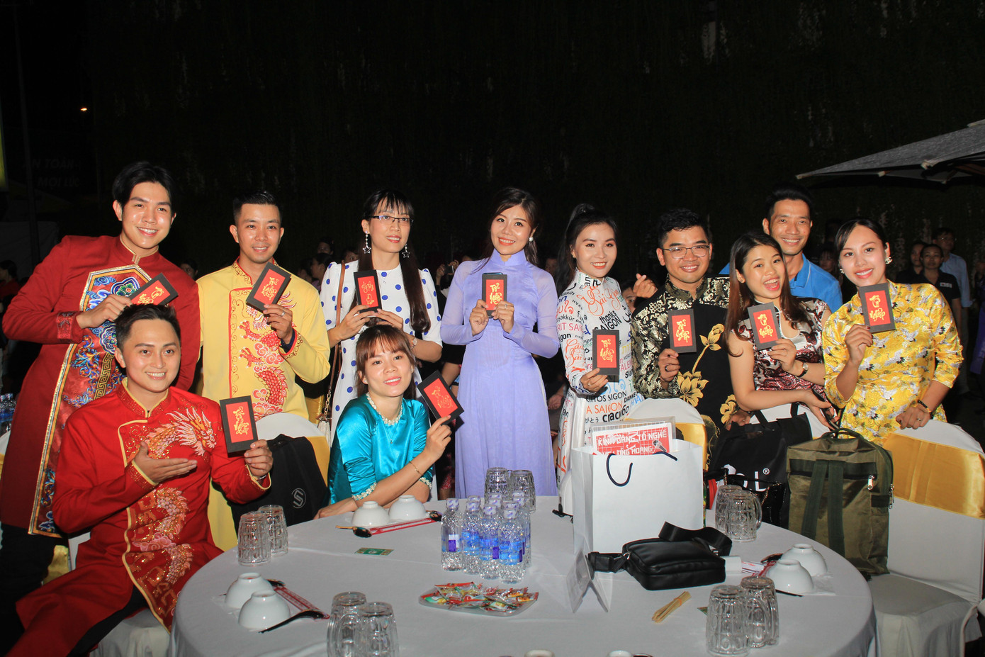 NSND Trần Hiếu, Ngọc Giàu và các thế hệ nghệ sỹ TPHCM tri ân tổ nghiệp sân khấu ảnh 17