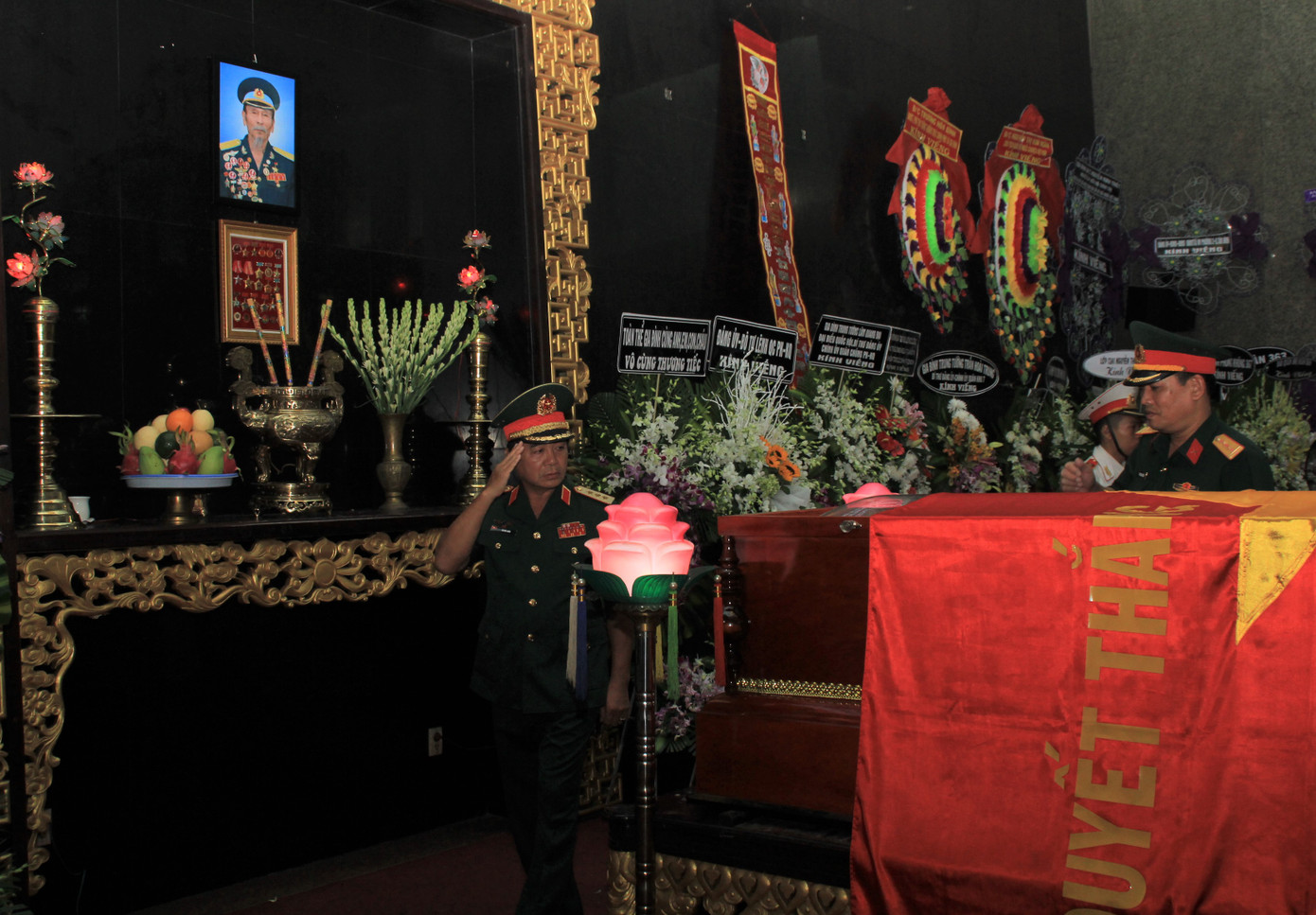 Lay động lời tưởng nhớ gửi Anh hùng phi công Nguyễn Văn Bảy ảnh 7