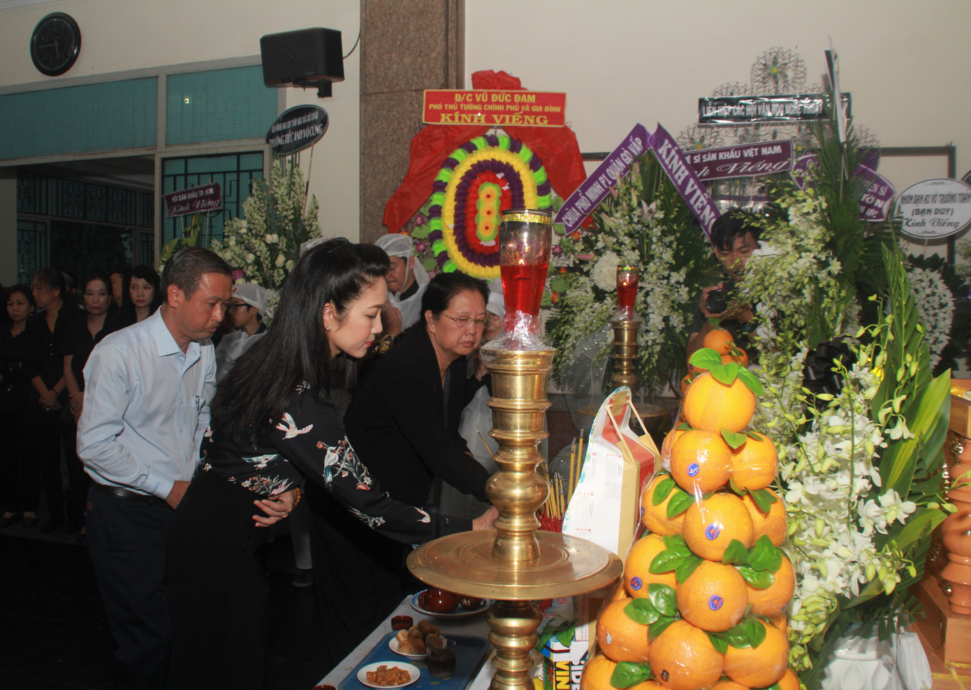 Đồng nghiệp và gia đình nghẹn lòng tiễn biệt 'Trung úy Phương' Thế Anh ảnh 5