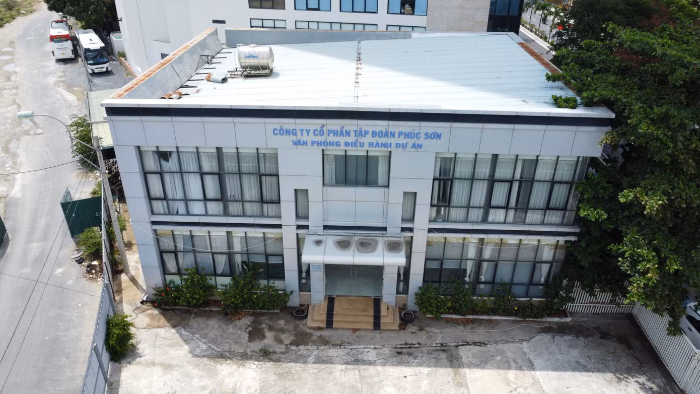 Vụ án "vi phạm quy định về quản lý đất đai" tại sân bay Nha Trang cũ đã được Ban Chỉ đạo Trung ương phòng chống tham nhũng đưa vào diện theo dõi, chỉ đạo và đã chỉ đạo kết thúc điều tra trong quý 2/2025.