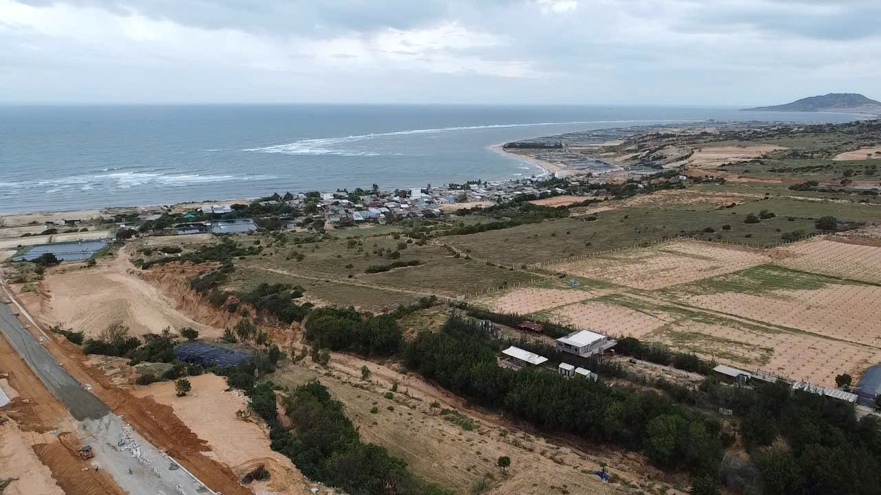 Toàn cảnh thôn Vĩnh Trường, nơi sẽ xây dựng nhà máy điện hạt nhân Ninh Thuận 1.