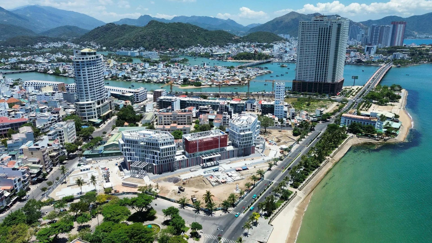 Khánh Hòa dự kiến chi trên 167,7 tỷ đồng hỗ trợ thuê nhà ở cho cán bộ, công chức, viên chức.