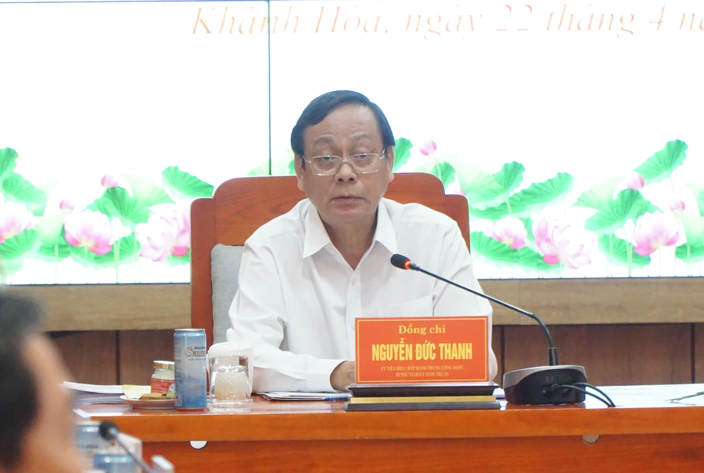 Ông Nguyễn Đức Thanh - Bí thư Tỉnh ủy Ninh Thuận, phát biểu. Ông Nguyễn Đức Thanh - Bí thư Tỉnh ủy Ninh Thuận, phát biểu.