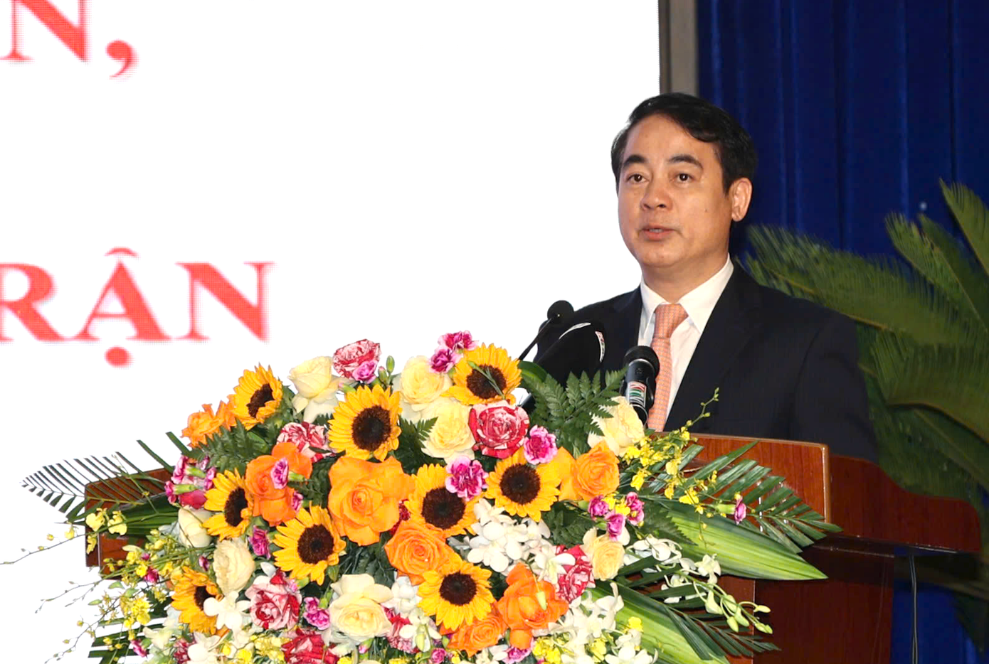 Ông Nghiêm Xuân Thành được chỉ định làm Bí thư Tỉnh ủy Khánh Hòa. Ông Nghiêm Xuân Thành được chỉ định làm Bí thư Tỉnh ủy Khánh Hòa.