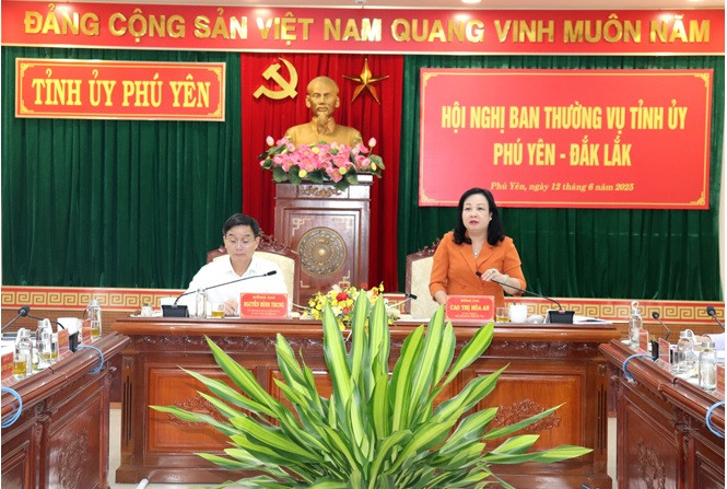 Bí thư Tỉnh ủy Phú Yên Cao Thị Hòa An phát biểu tại hội nghị. Ảnh: Mỹ Luận. Bí thư Tỉnh ủy Phú Yên Cao Thị Hòa An phát biểu tại hội nghị. Ảnh: Mỹ Luận.