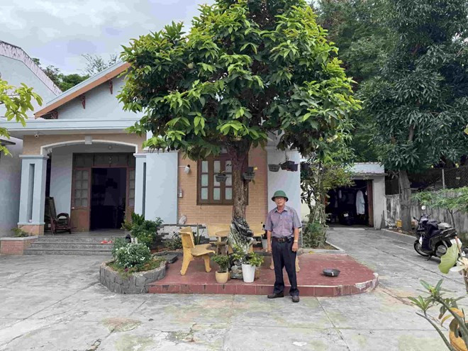 Căn nhà của ông Tuân một nửa đã được cấp sổ, nửa còn lại chưa được cấp.