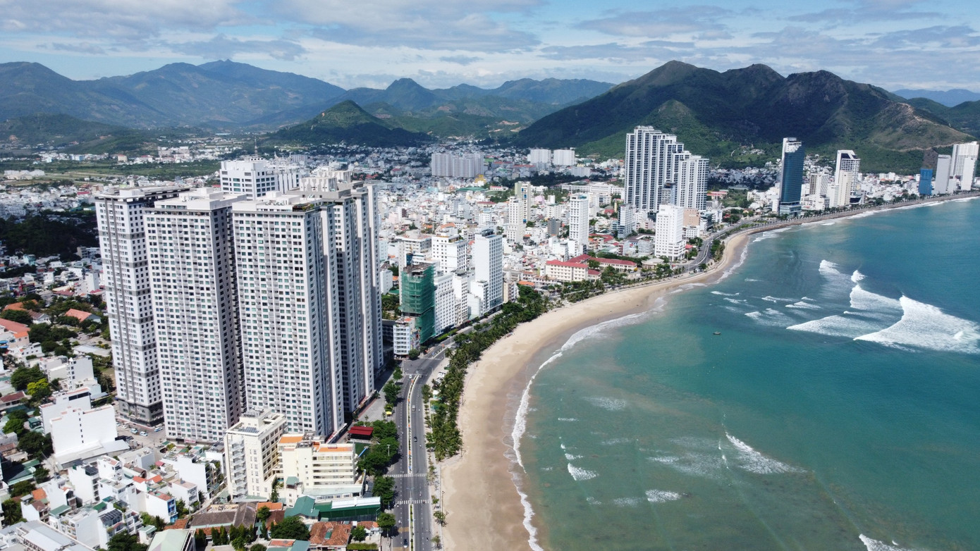 Tỉnh Khánh Hòa mới bao gồm 2 tỉnh Khánh Hòa và tỉnh Ninh Thuận hiện nay. Tỉnh Khánh Hòa mới bao gồm 2 tỉnh Khánh Hòa và tỉnh Ninh Thuận hiện nay.