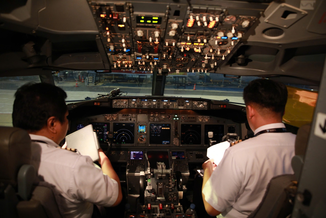 Tàu bay được kiểm tra kĩ càng, đảm bảo tiêu chuẩn đưa vào khai thác Tàu bay được kiểm tra kĩ càng, đảm bảo tiêu chuẩn đưa vào khai thác