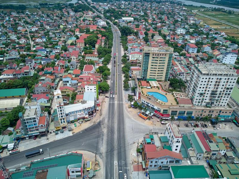 Diễn Châu - vùng đất ven biển giàu truyền thống – đang vươn lên với lợi thế trung chuyển chiến lược, thừa hưởng trọn lợi thế hạ tầng vùng.