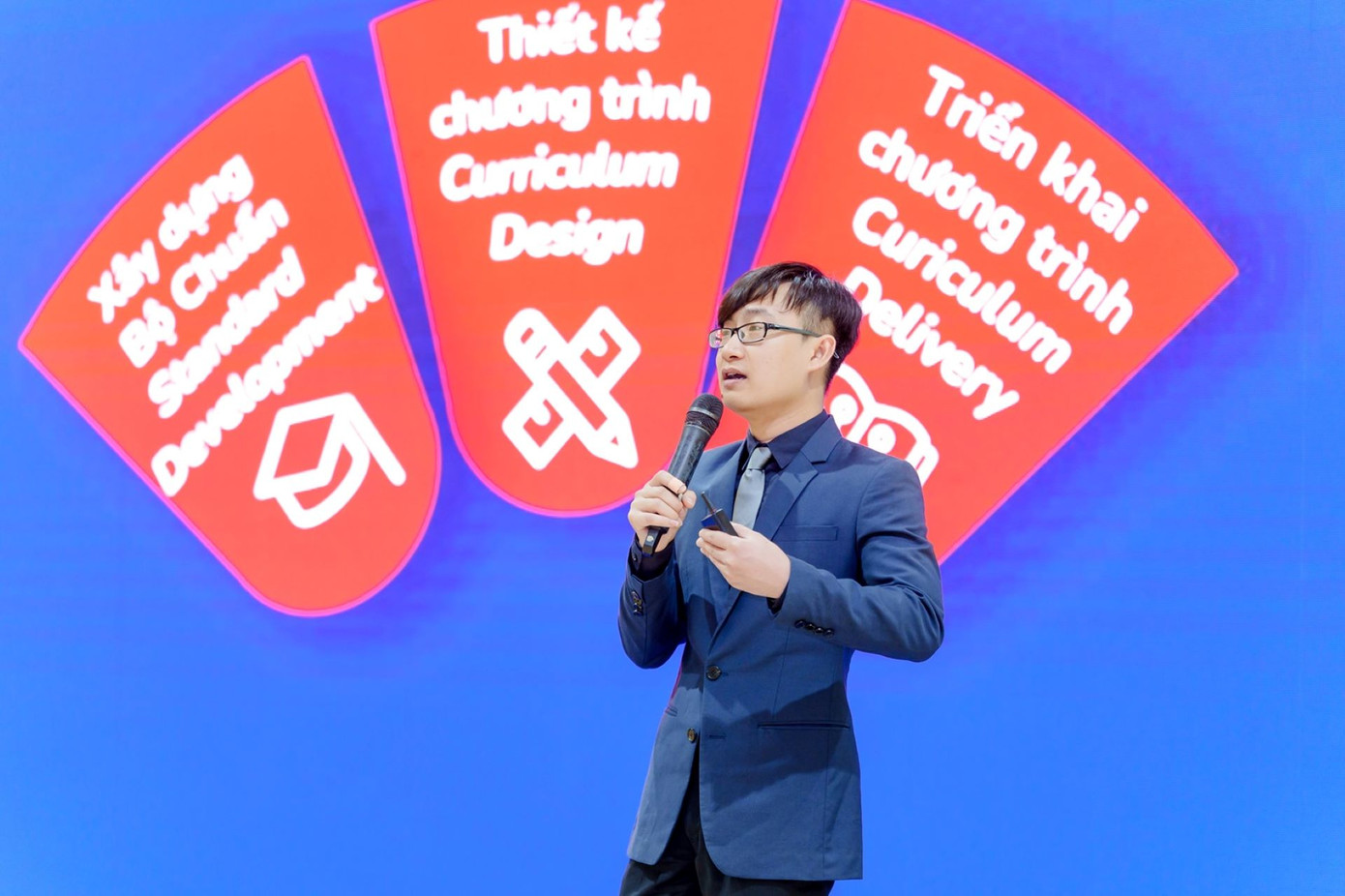 Theo ông Nguyễn Trung Dũng, Chương trình AI của Vinschool sẽ giúp học sinh phát triển tư duy bậc cao, học tập suốt đời và trở thành công dân toàn cầu.