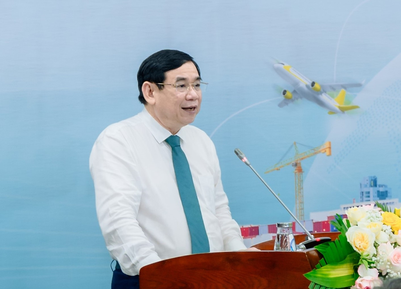 Chủ tịch HĐQT Phan Đức Tú phát biểu tại Lễ ký kết Chủ tịch HĐQT Phan Đức Tú phát biểu tại Lễ ký kết