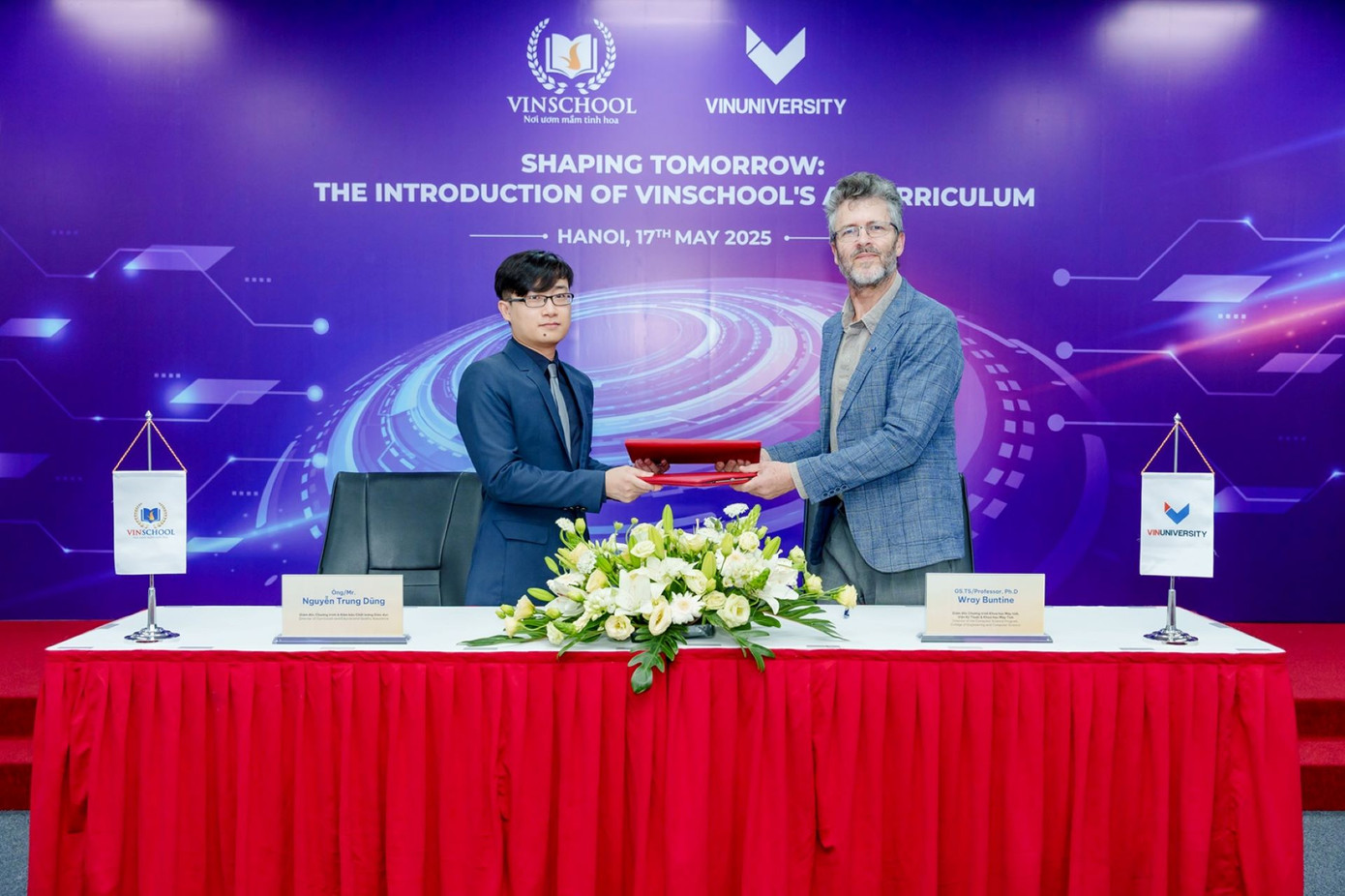 Chương trình AI tại Vinschool được bảo trợ chuyên môn bởi Viện Kỹ thuật và Khoa học Máy tính – Đại học VinUni, đảm bảo tính học thuật và tính thực tiễn cao.