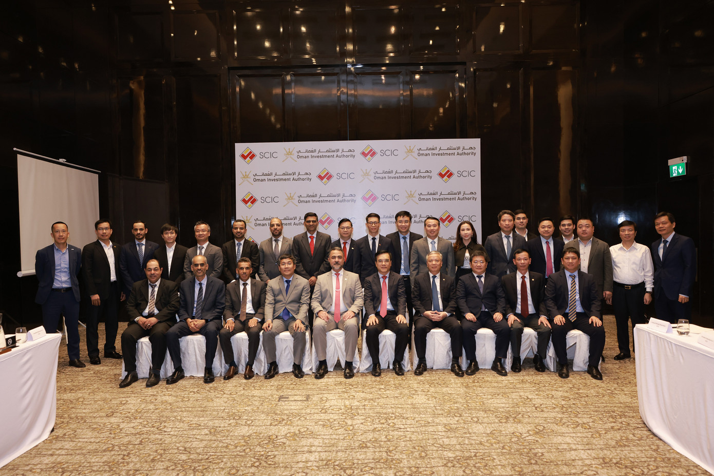 Các đại biểu tham dự buổi Lễ ký kết chụp ảnh lưu niệm