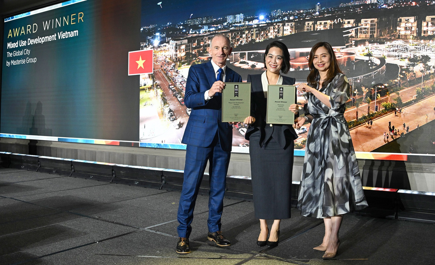 Masterise Homes được vinh danh tại Lễ trao giải International Property Awards 2025 - 2026, khu vực Châu Á - Thái Bình Dương ngày 15-16/5 vừa qua. Masterise Homes được vinh danh tại Lễ trao giải International Property Awards 2025 - 2026, khu vực Châu Á - Thái Bình Dương ngày 15-16/5 vừa qua.