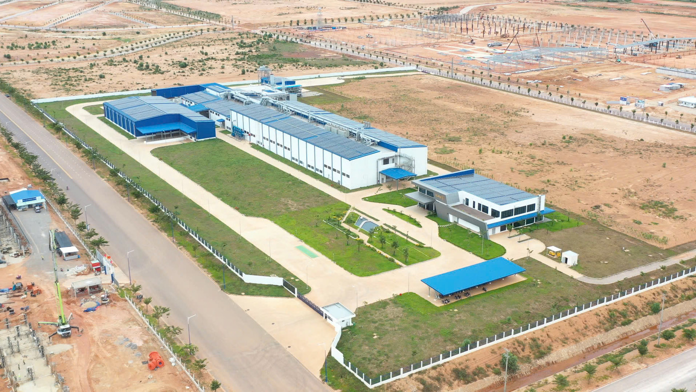 Một góc Khu Công nghiệp Becamex VSIP Bình Định thuộc xã Canh Vinh, huyện Vân Canh, Bình Định Một góc Khu Công nghiệp Becamex VSIP Bình Định thuộc xã Canh Vinh, huyện Vân Canh, Bình Định