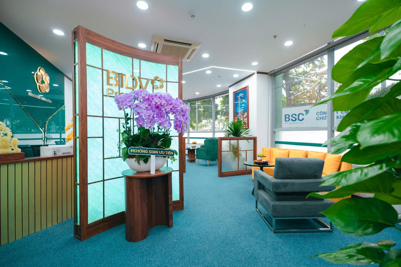 Không gian giao dịch ưu tiên dành cho khách hàng BIDV Premier tại các Chi nhánh