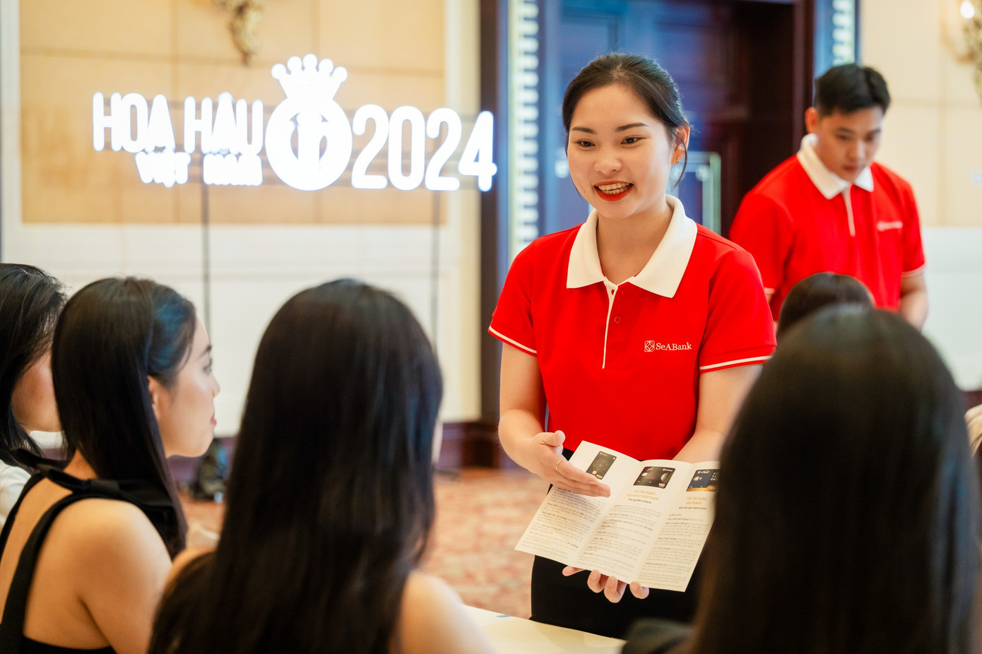 SeABank – Đồng hành vững bước cùng Hoa hậu Việt Nam 2024 “Rạng rỡ Việt Nam” và tiên phong trong trải nghiệm tài chính số 2025 SeABank – Đồng hành vững bước cùng Hoa hậu Việt Nam 2024 “Rạng rỡ Việt Nam” và tiên phong trong trải nghiệm tài chính số 2025