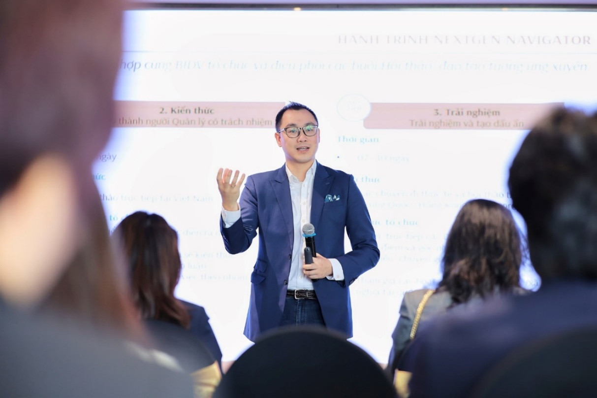 Đại diện Deloitte Private chia sẻ chủ đề “Business Family vs Family Business”