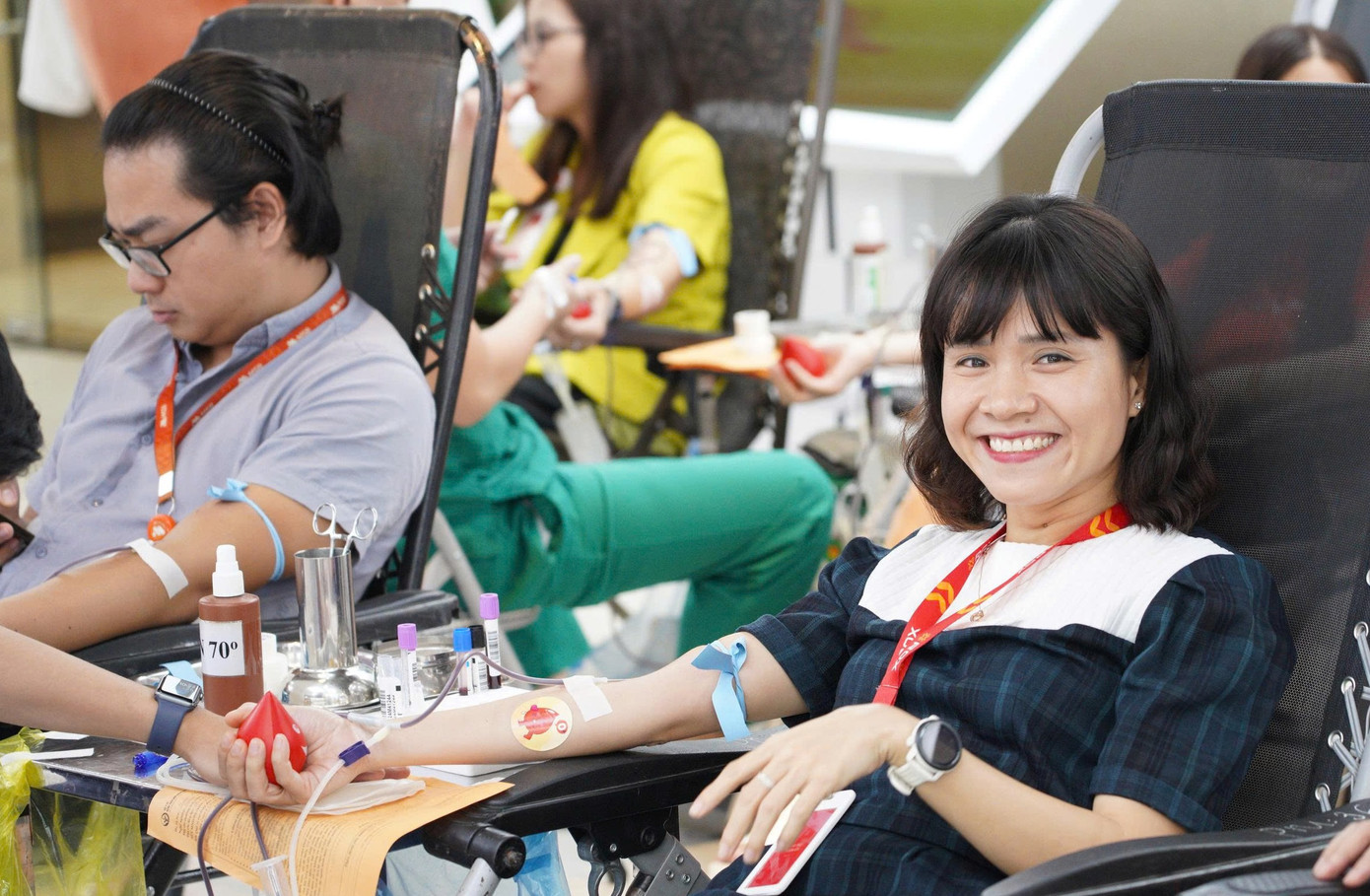 CBNV ROX Group tham gia hiến máu tình nguyện CBNV ROX Group tham gia hiến máu tình nguyện