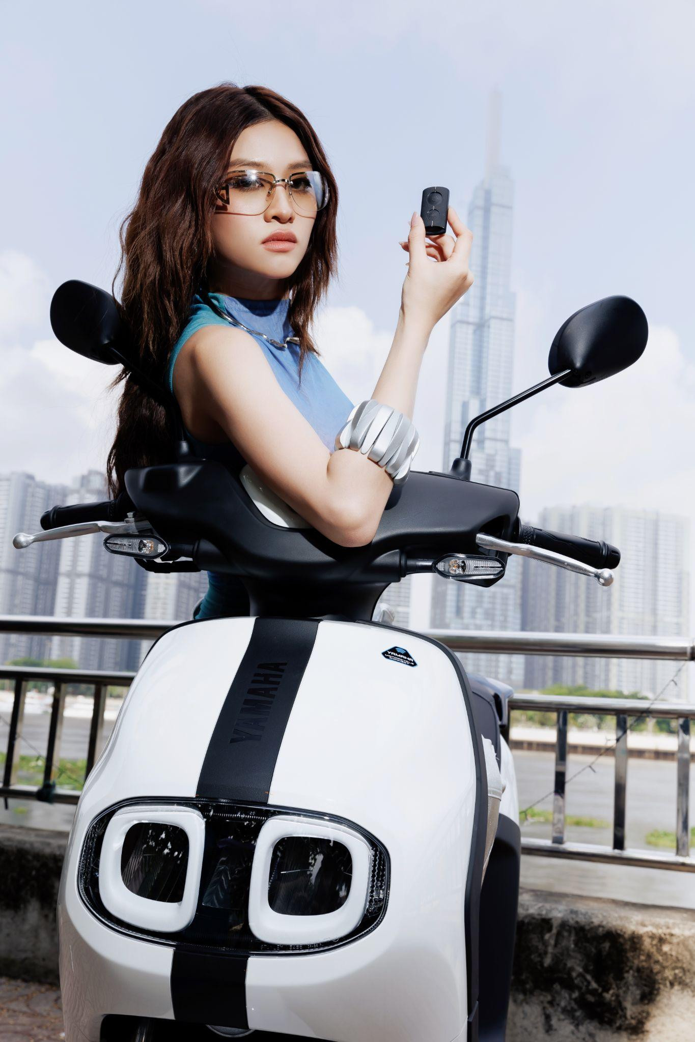 Yamaha NEO’s được trang bị nhiều tiện ích hiện đại