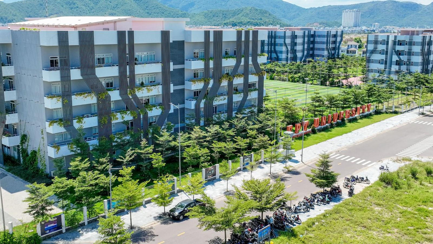 Thiết kế mô phỏng bo mạch điện tử, thể hiện tinh thần đào tạo công nghệ tại Trường Đại học FPT Quy Nhơn A.I Campus Thiết kế mô phỏng bo mạch điện tử, thể hiện tinh thần đào tạo công nghệ tại Trường Đại học FPT Quy Nhơn A.I Campus