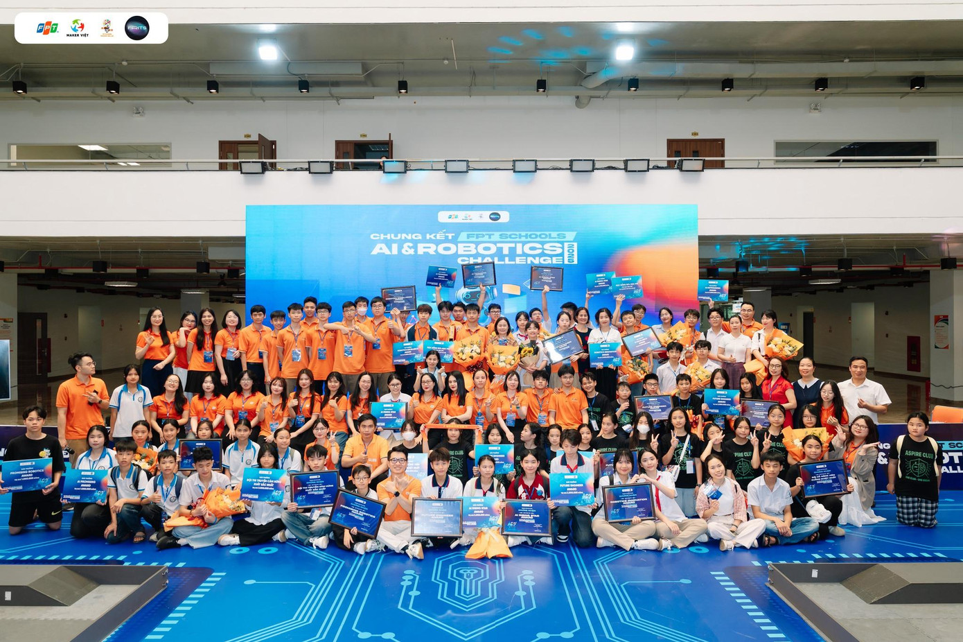 30 đội thi THCS tham gia tranh tài tại FPT Schools AI & Robotics Challenge 2025 30 đội thi THCS tham gia tranh tài tại FPT Schools AI & Robotics Challenge 2025