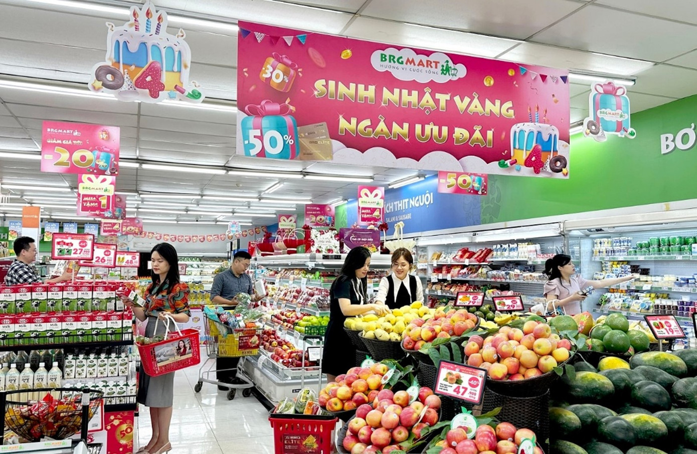 Chuỗi siêu thị BRGMart/Haprofood đang trở thành địa chỉ mua sắm quen thuộc với nhiều hộ gia đình tại Việt Nam Chuỗi siêu thị BRGMart/Haprofood đang trở thành địa chỉ mua sắm quen thuộc với nhiều hộ gia đình tại Việt Nam