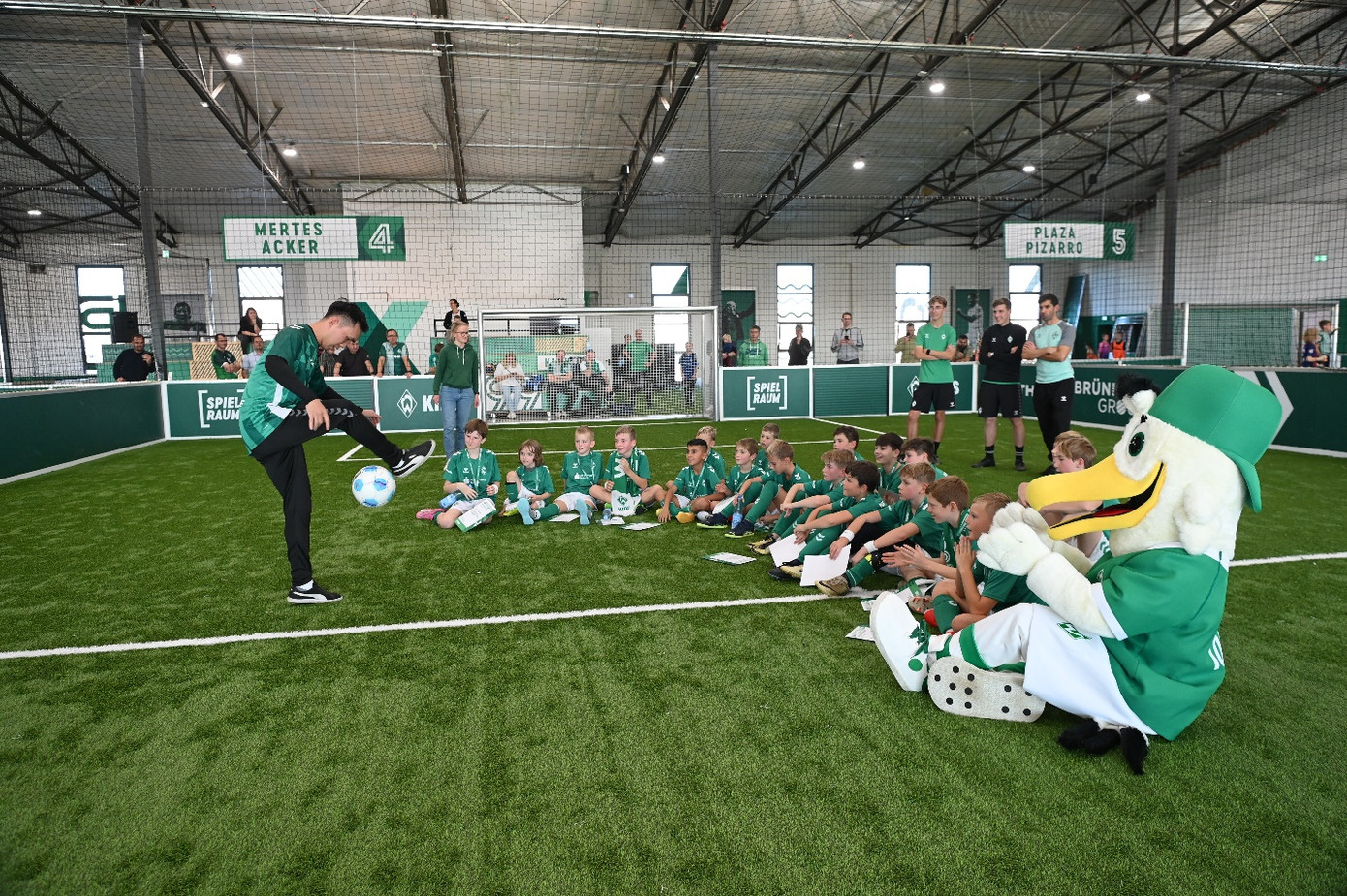 “Phù thủy” bóng đá nghệ thuật Nguyễn Ngọc Phát